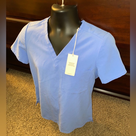 FIGS Casma Scrub Top Womens Size Small Blue 3 Pocket Uniform Medical Dental - Picture 2 of 8